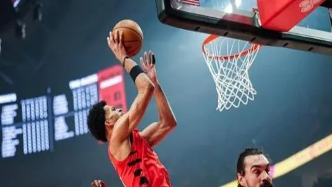 重温校园经典！《日在校园》复刻版隆重登场，限时特惠9折，仅需157元！